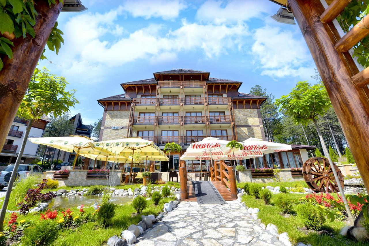 Hotel Iris ซลาตีบอร์ ภายนอก รูปภาพ